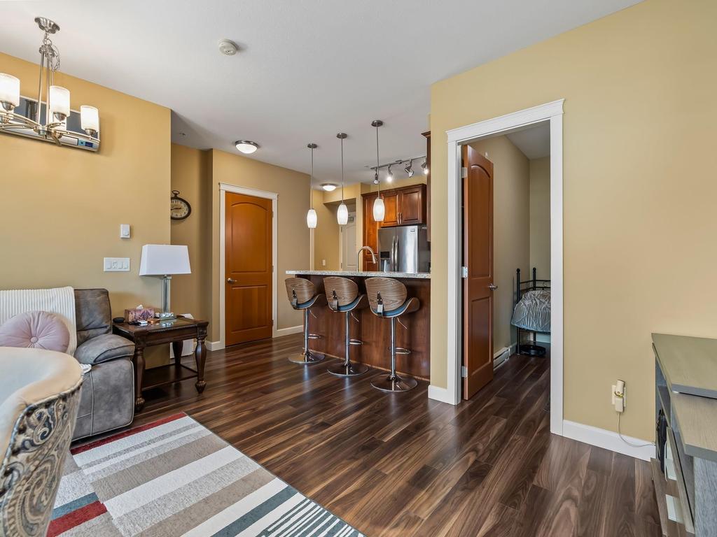 Listing Image for R3100001