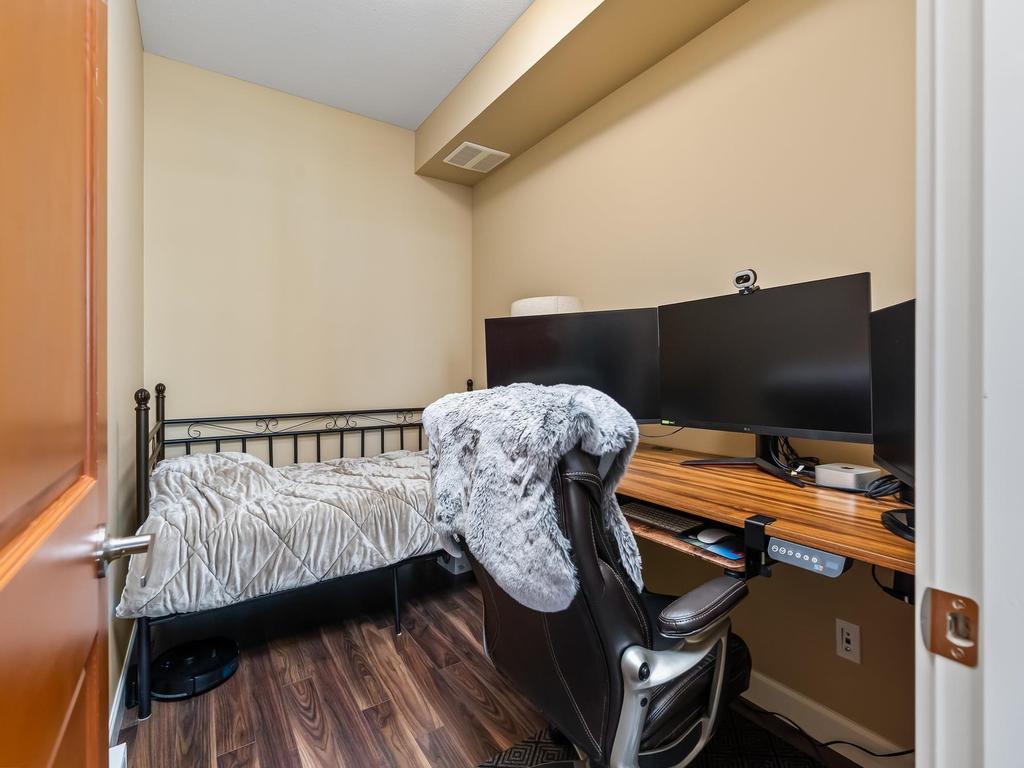 Listing Image for R3100001