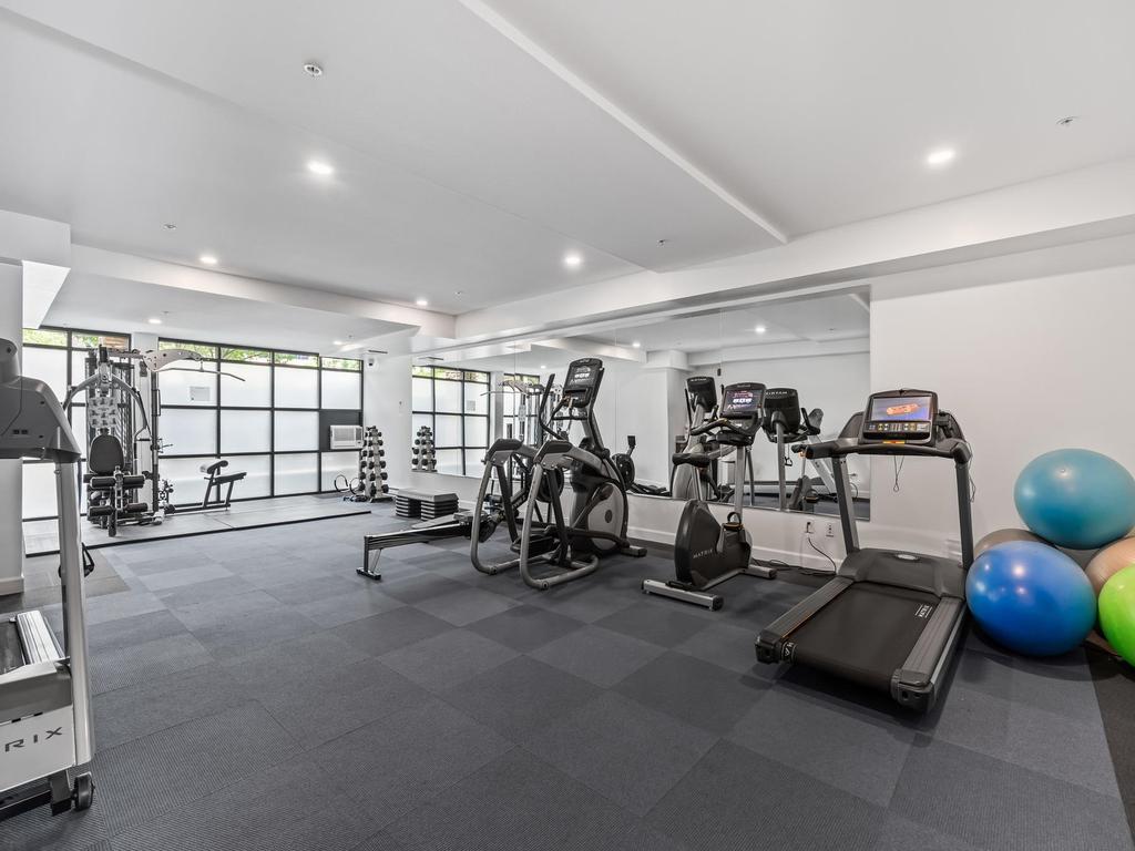 Listing Image for R3100001