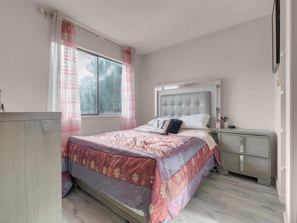 Listing Image for R3100003