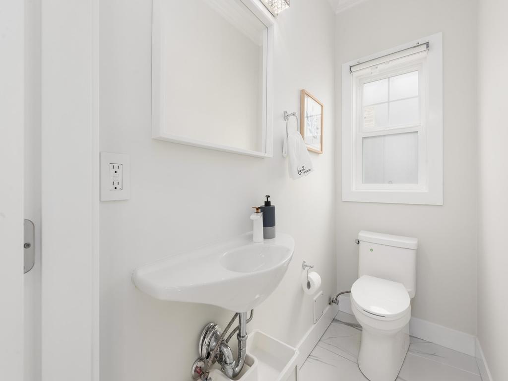 Listing Image for R3100005