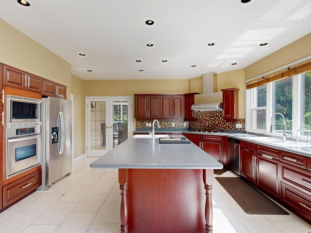 Listing Image for R3100007