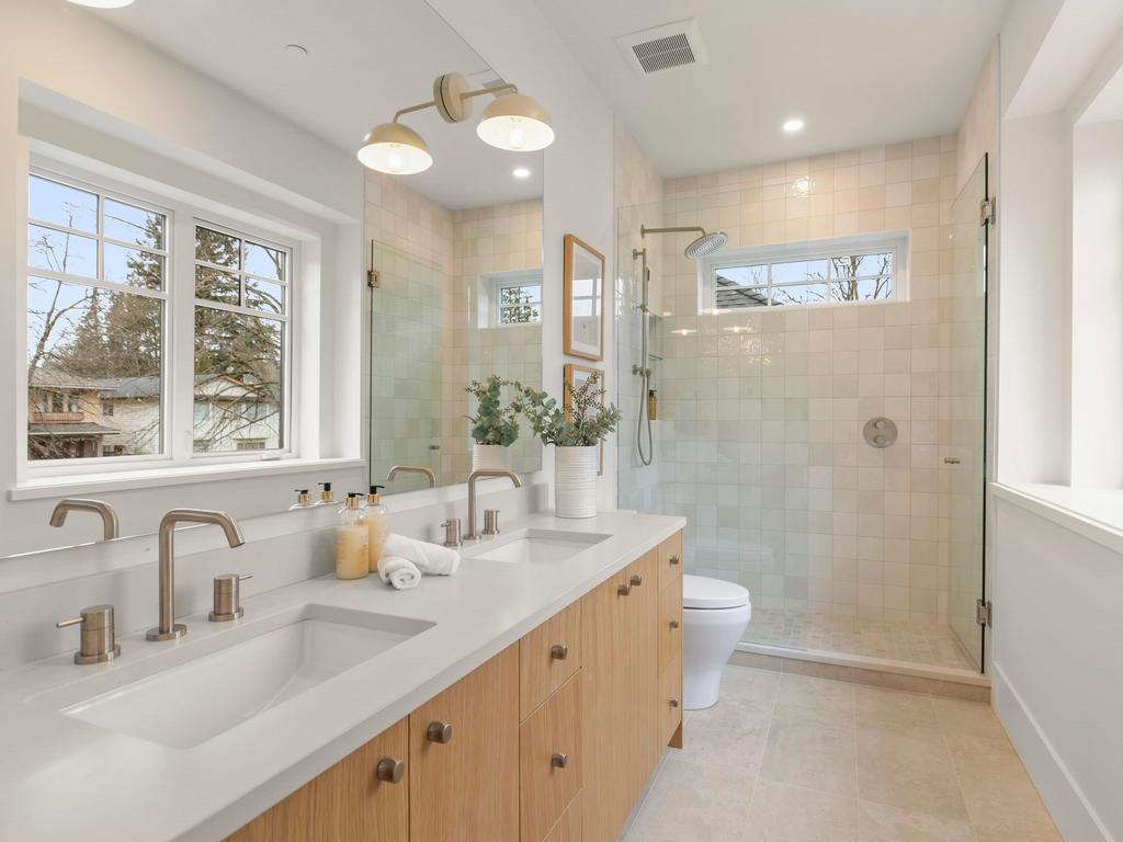 Listing Image for R3100009