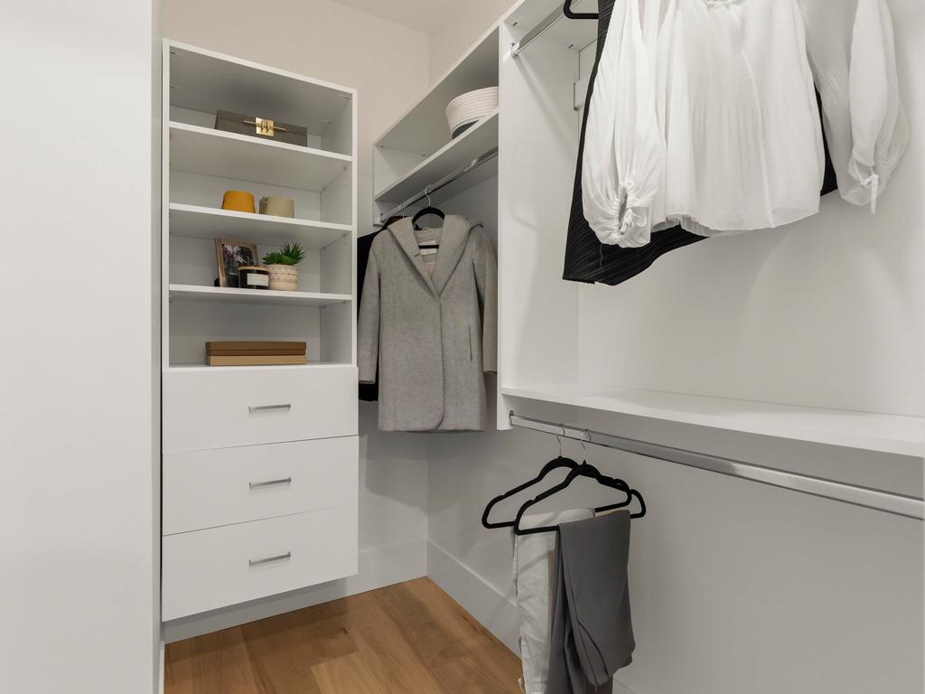 Listing Image for R3100009