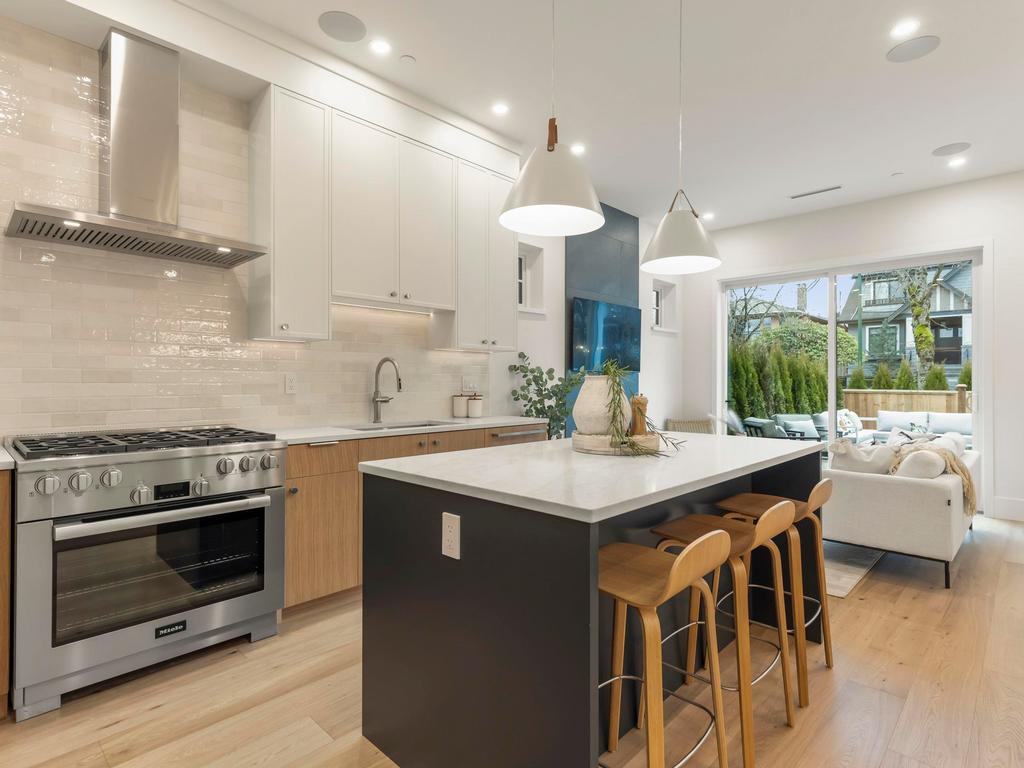 Listing Image for R3100009