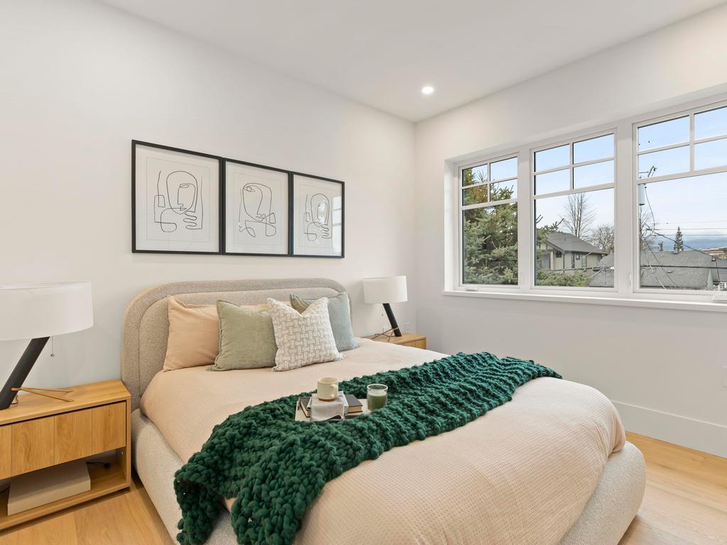 Listing Image for R3100010