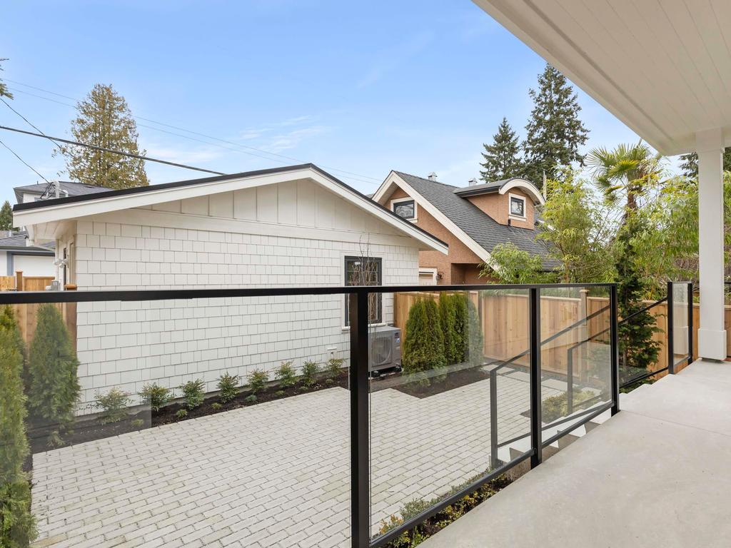 Listing Image for R3100010