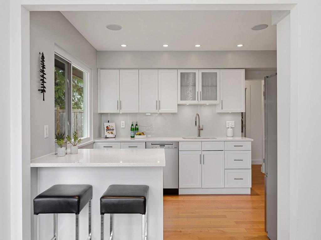 Listing Image for R3100015