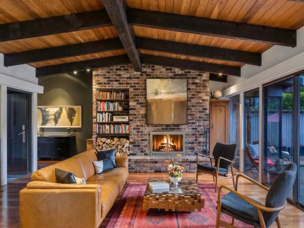 Listing Image for R3100022