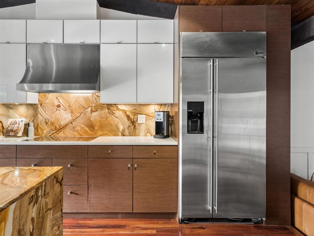 Listing Image for R3100022