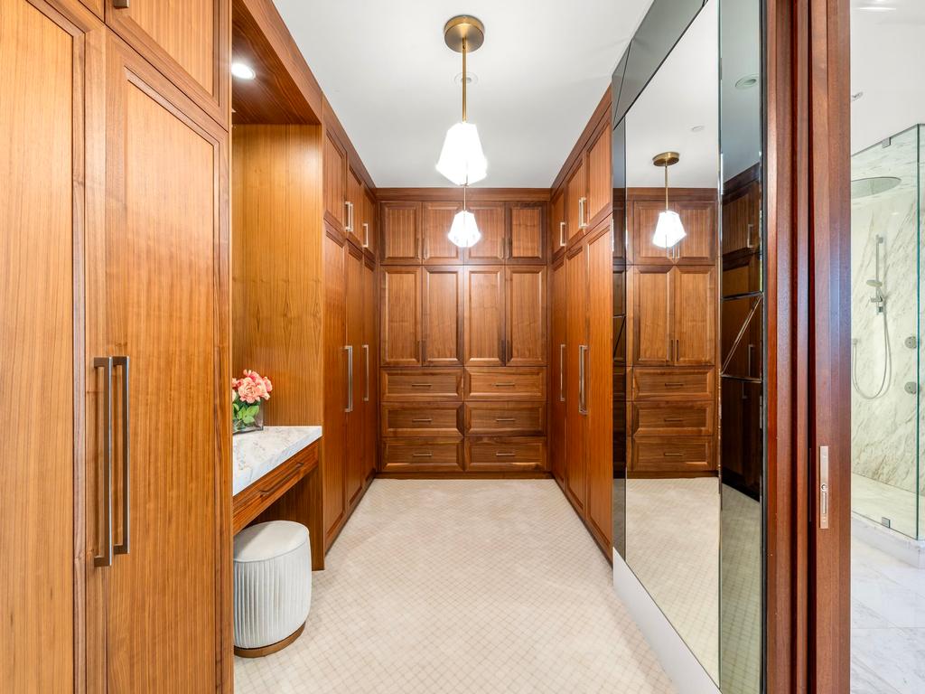 Listing Image for R3100033