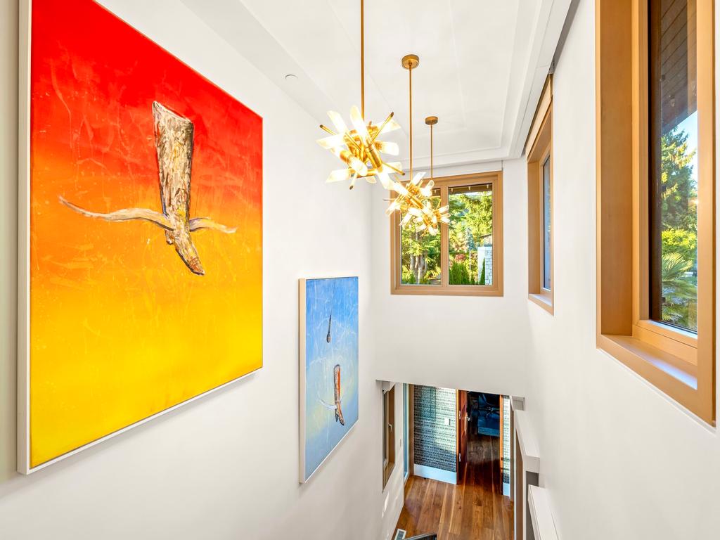 Listing Image for R3100033