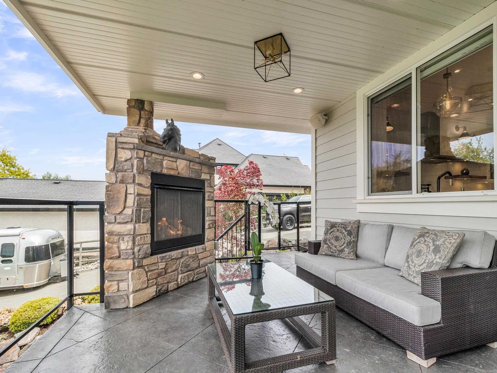 Listing Image for R3100035