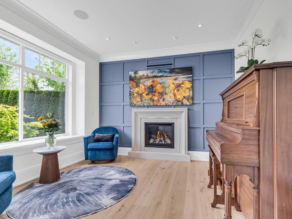 Listing Image for R3100035