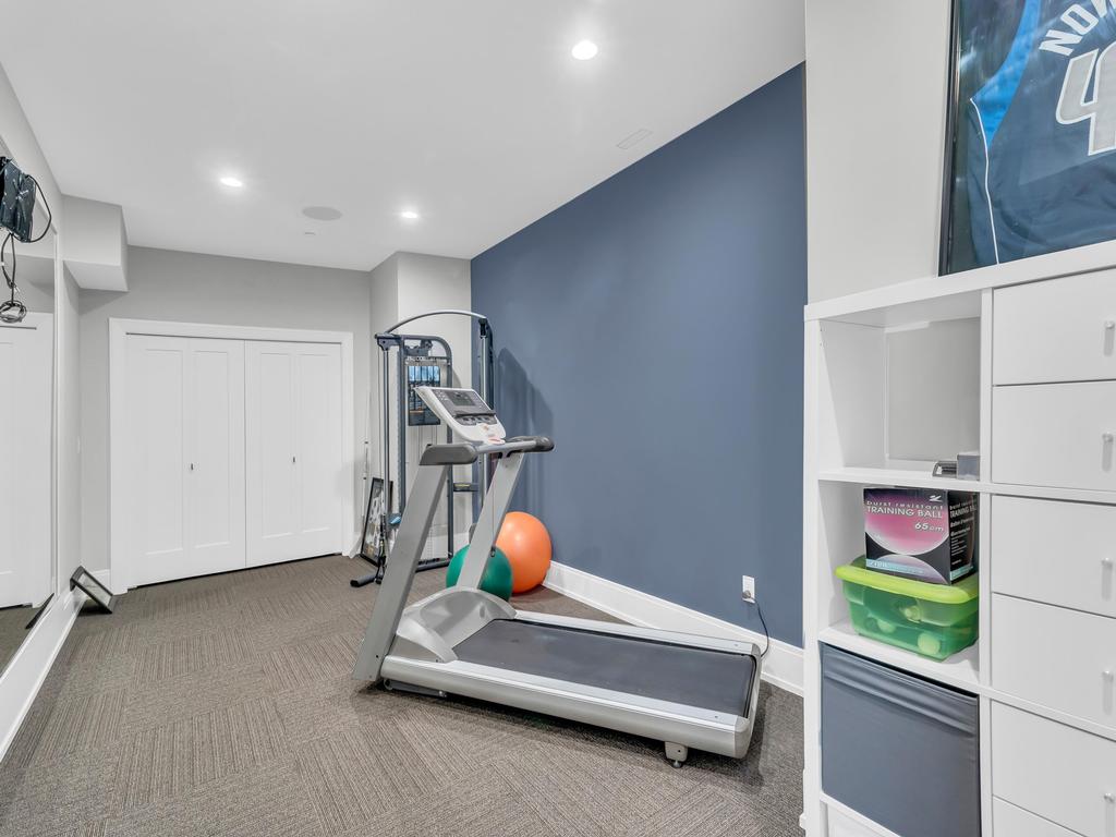 Listing Image for R3100035