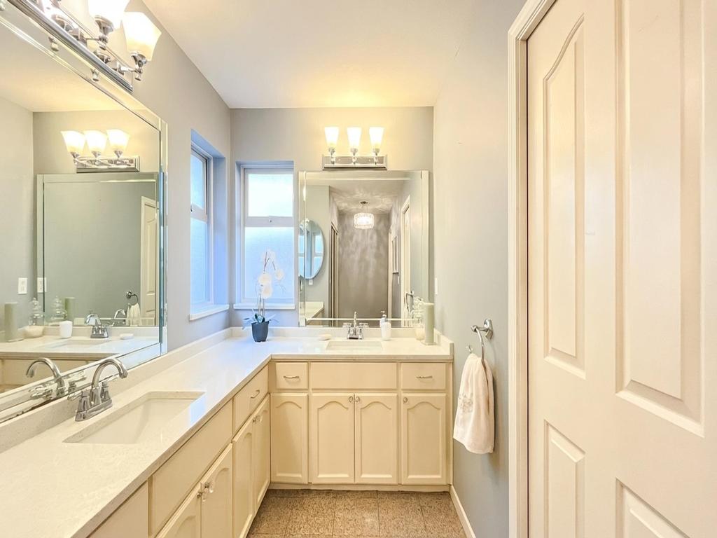 Listing Image for R3100046