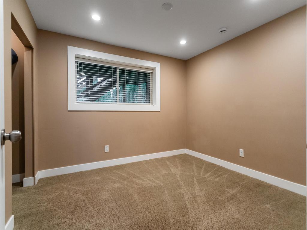 Listing Image for R3100049