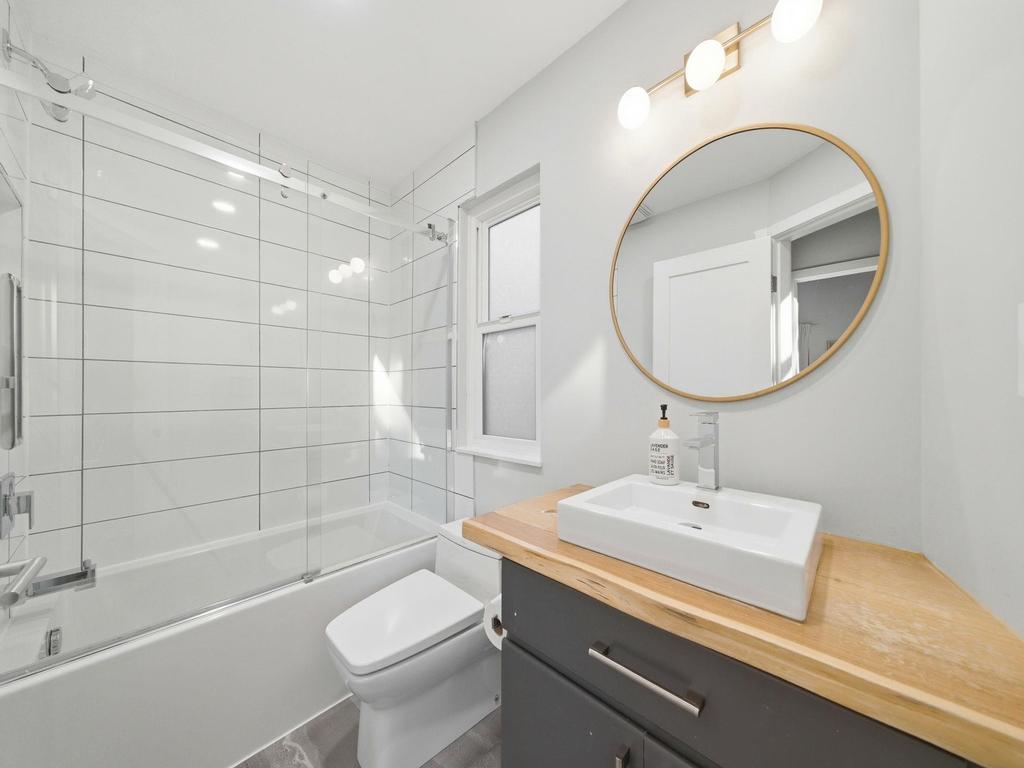 Listing Image for R3100054