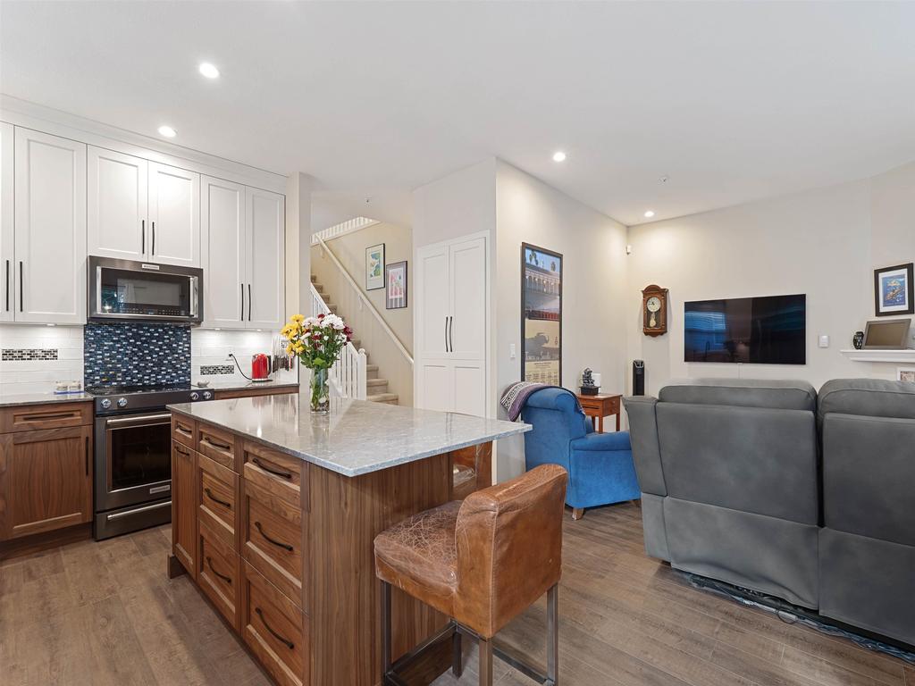 Listing Image for R3100064