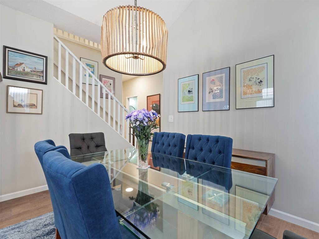 Listing Image for R3100064