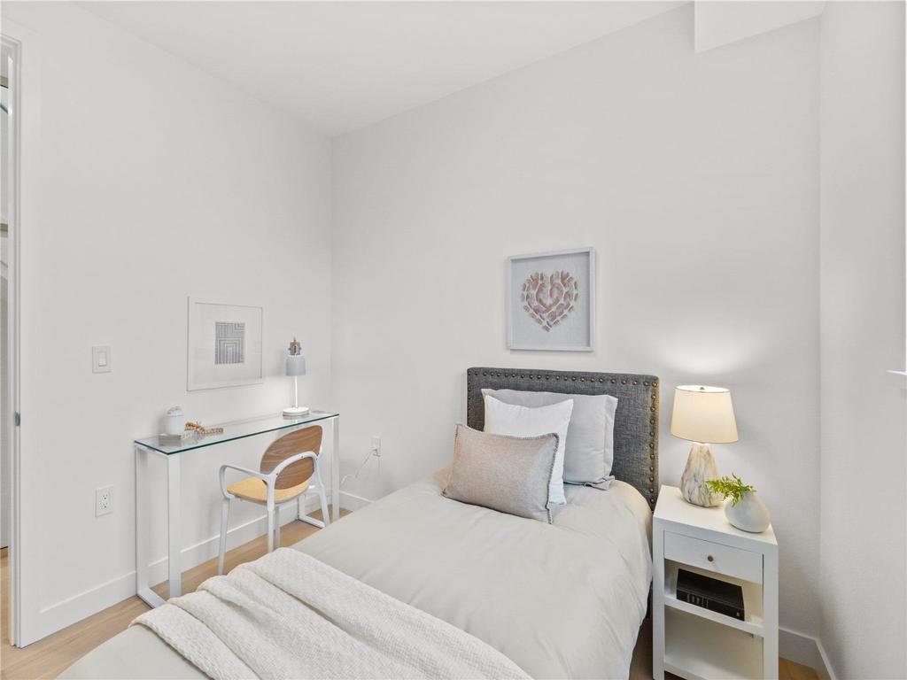 Listing Image for R3100068