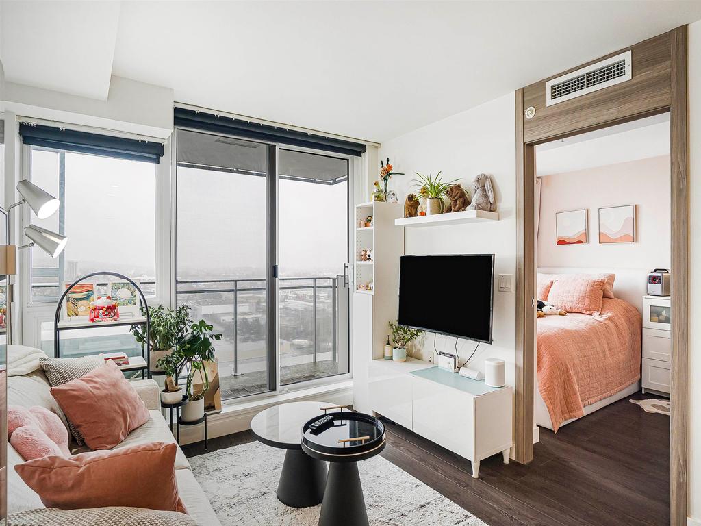 Listing Image for R3100080