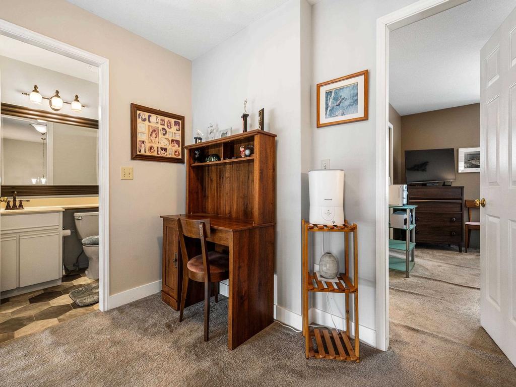 Listing Image for R3100081