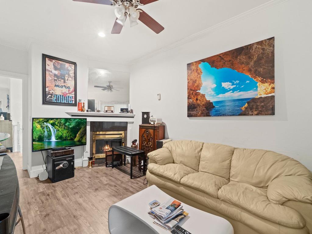 Listing Image for R3100084