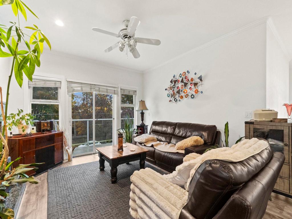 Listing Image for R3100084