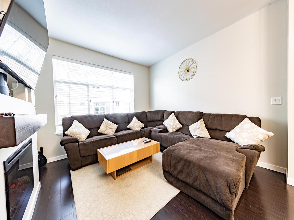 Listing Image for R3100097