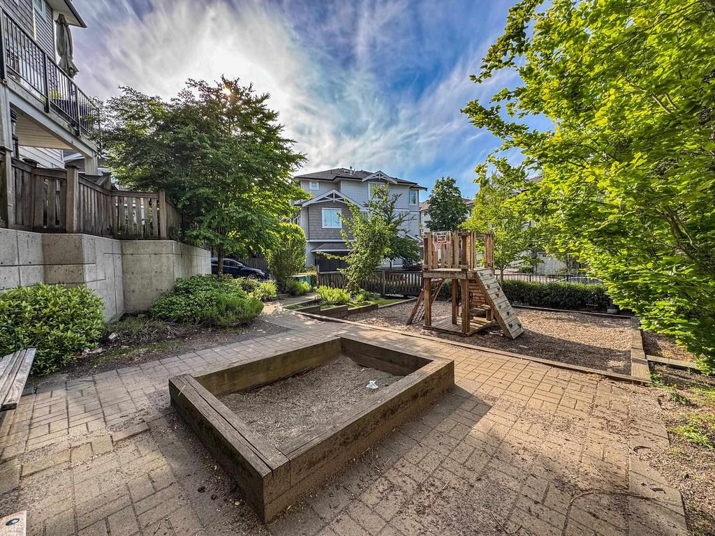 Listing Image for R3100097