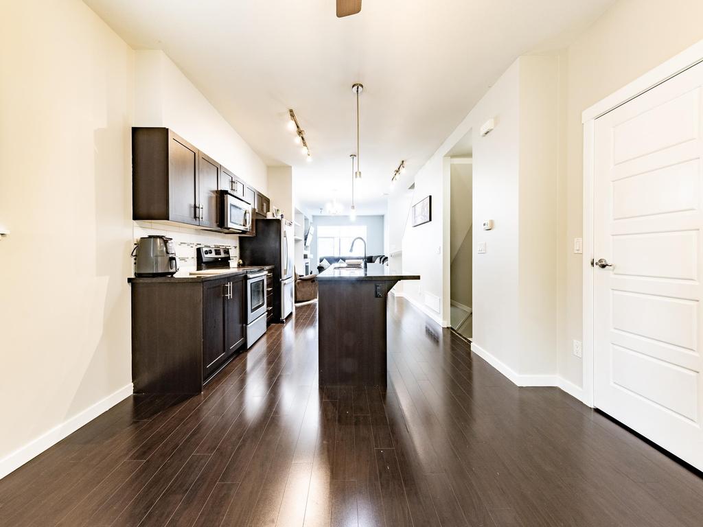 Listing Image for R3100097