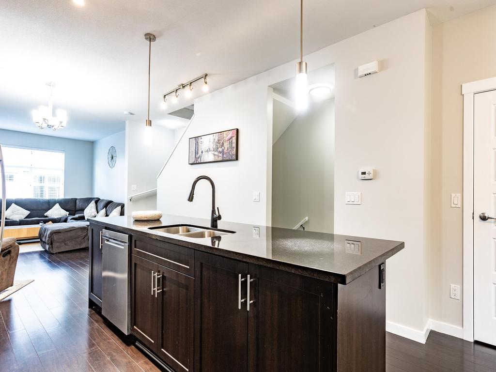 Listing Image for R3100097