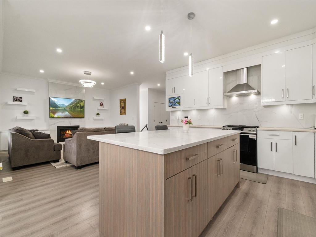 Listing Image for R3100104