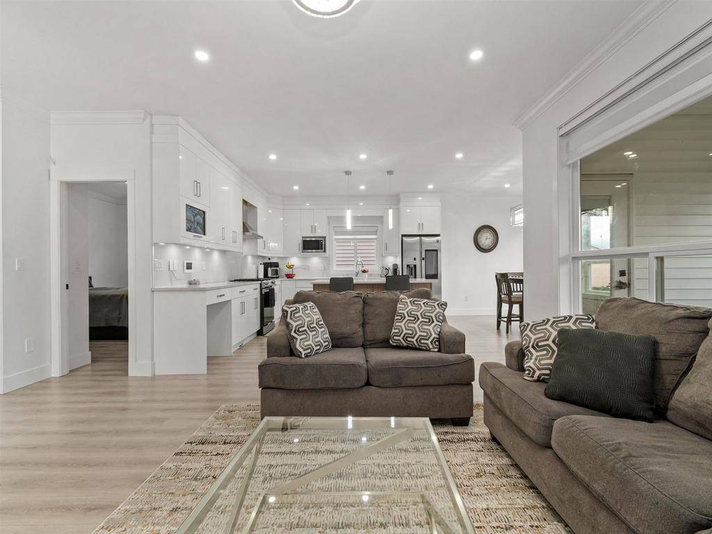 Listing Image for R3100104