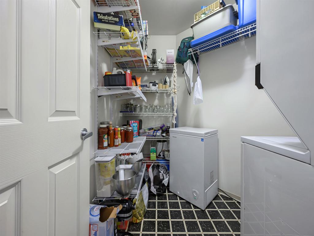 Listing Image for R3100116