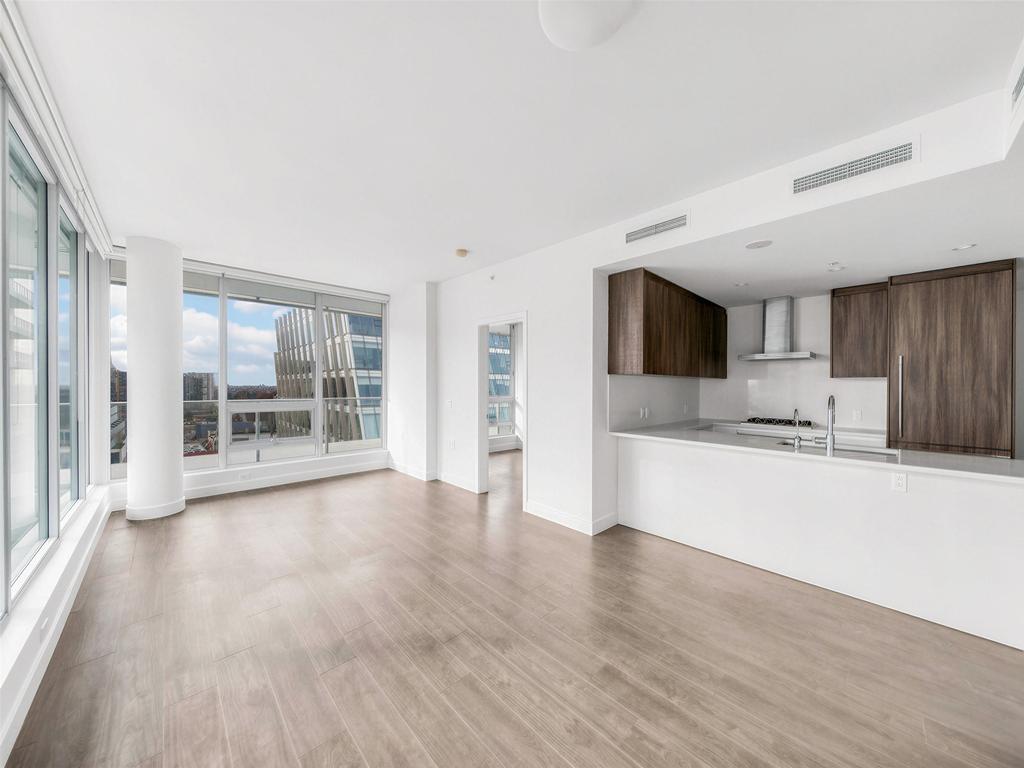 Listing Image for R3100125