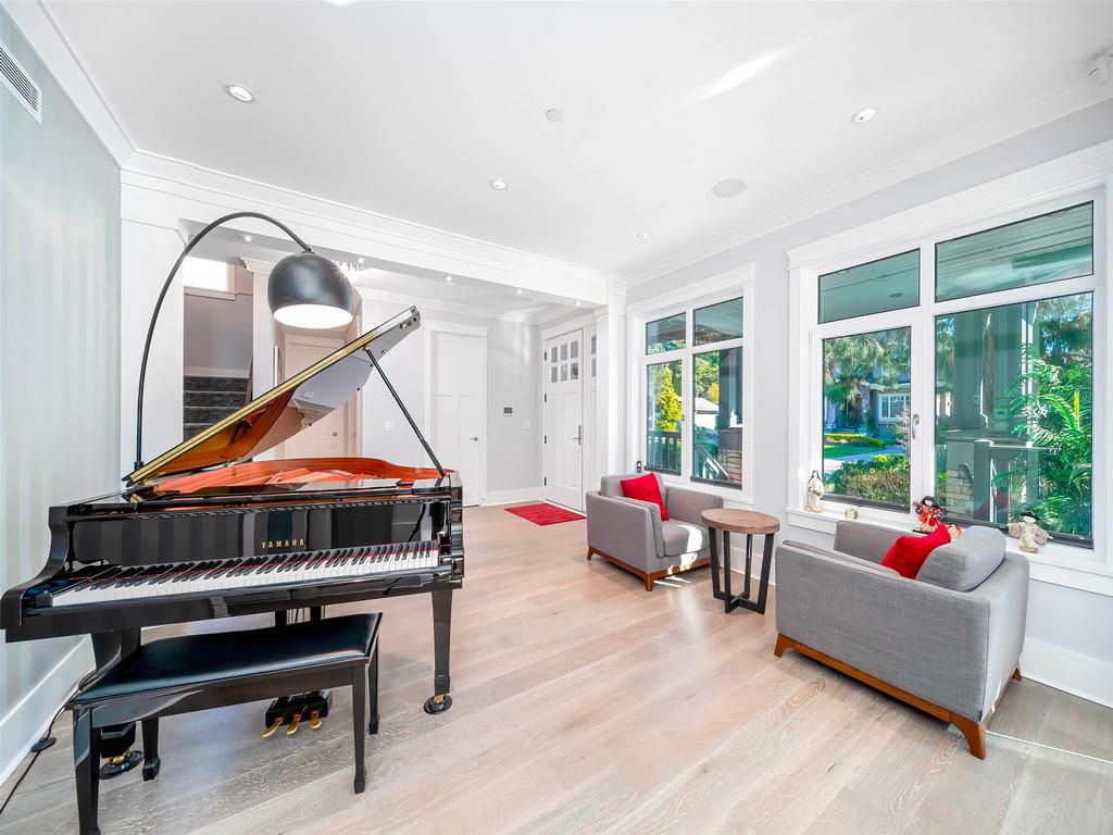 Listing Image for R3100155