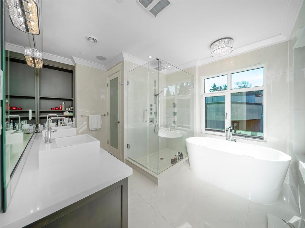 Listing Image for R3100155