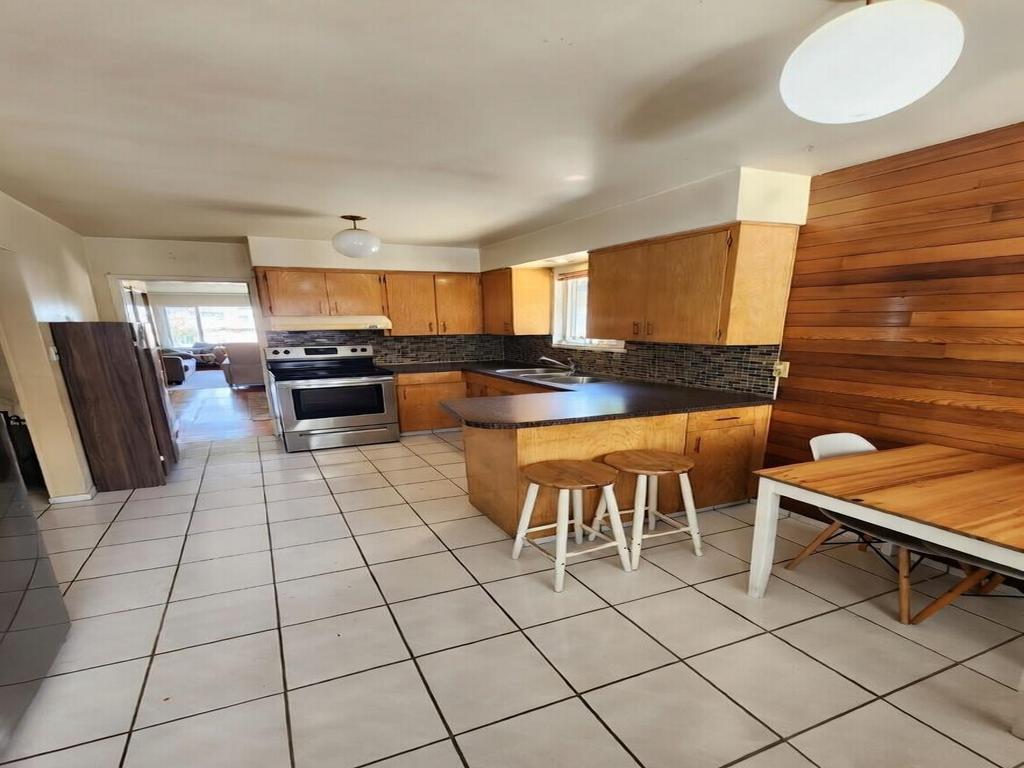 Listing Image for R3100164