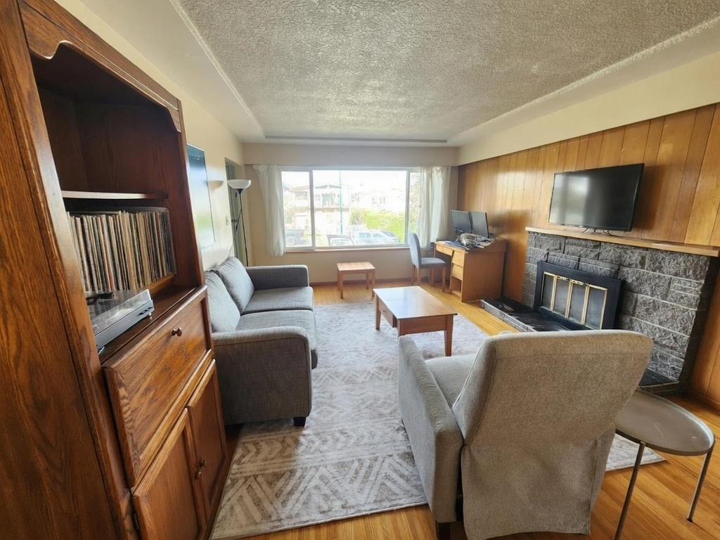 Listing Image for R3100164