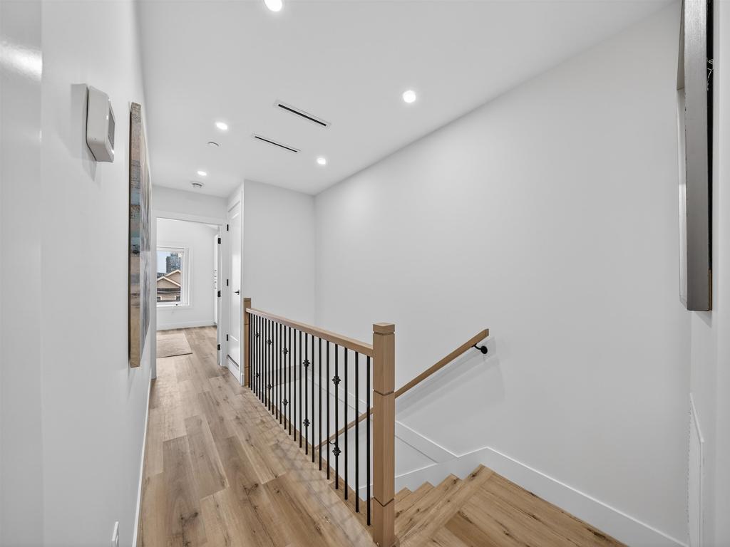 Listing Image for R3100171