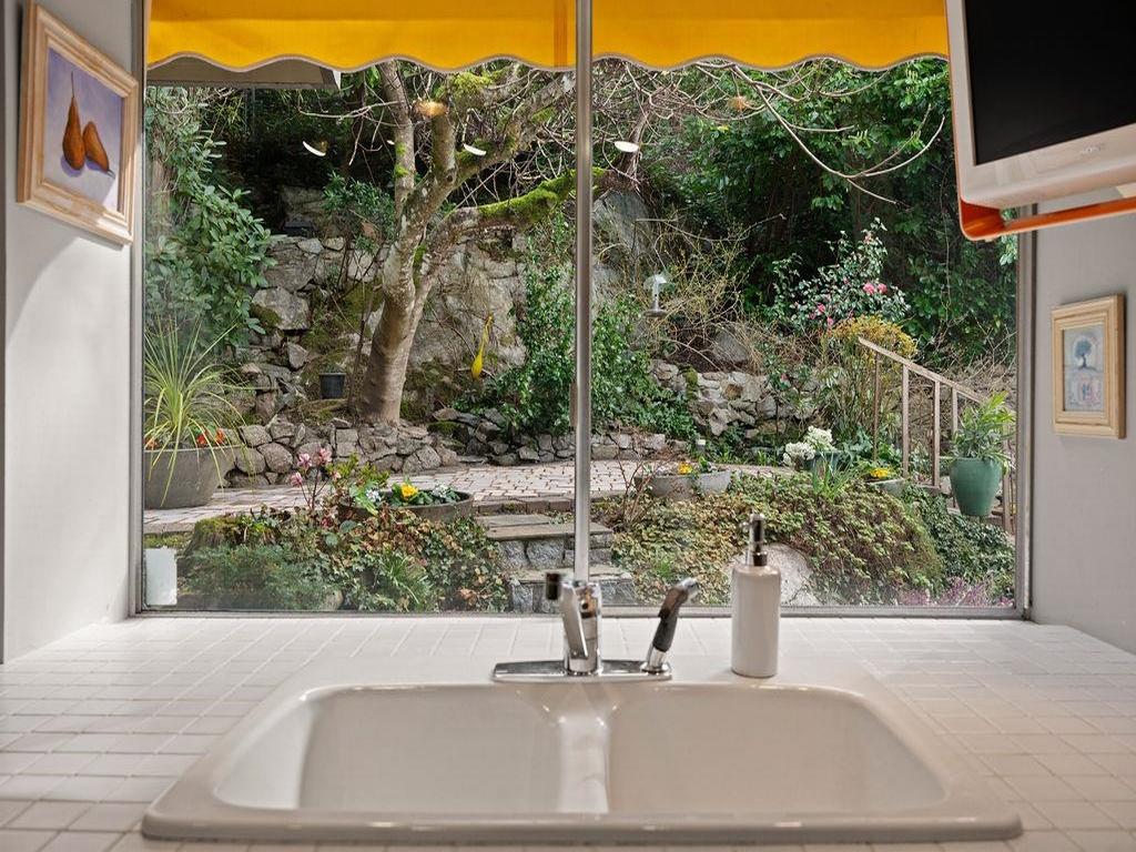 Listing Image for R3100172