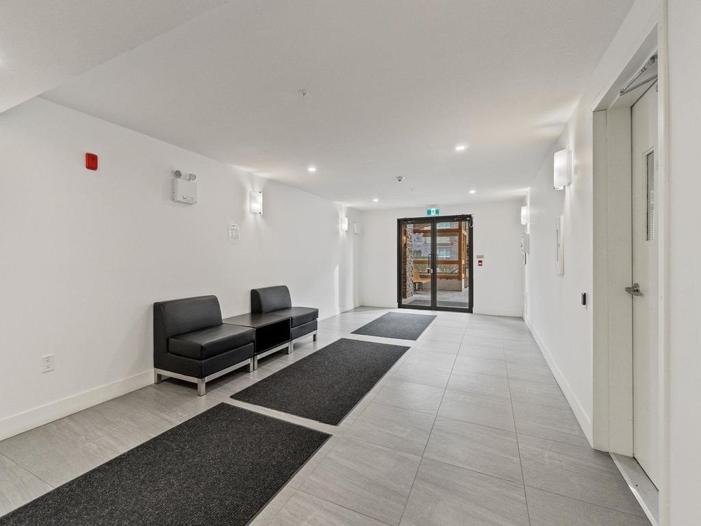 Listing Image for R3100182