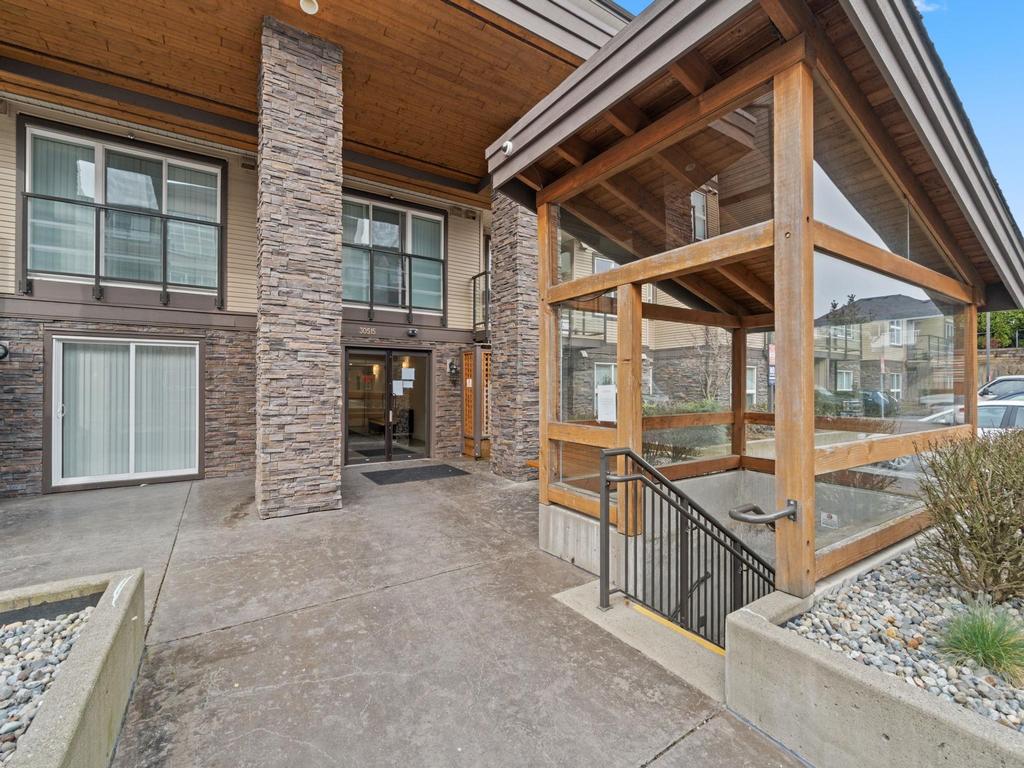 Listing Image for R3100182