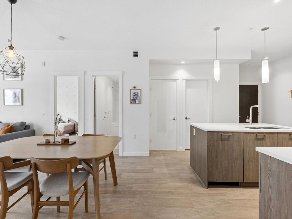 Listing Image for R3100189