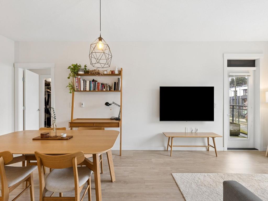 Listing Image for R3100189