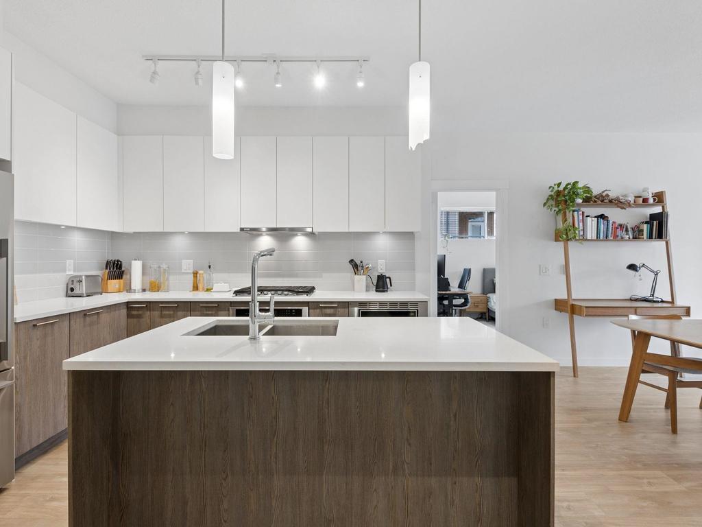 Listing Image for R3100189