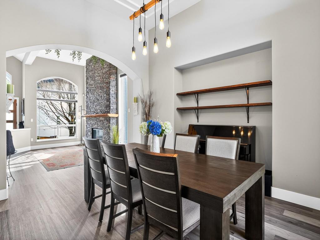 Listing Image for R3100193