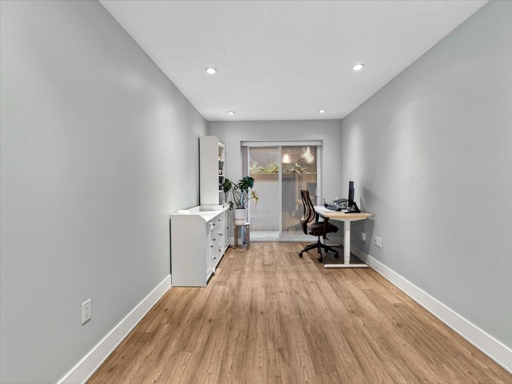 Listing Image for R3100200